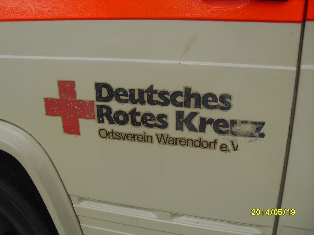 Mercedes Benz 408 Rettungswagen