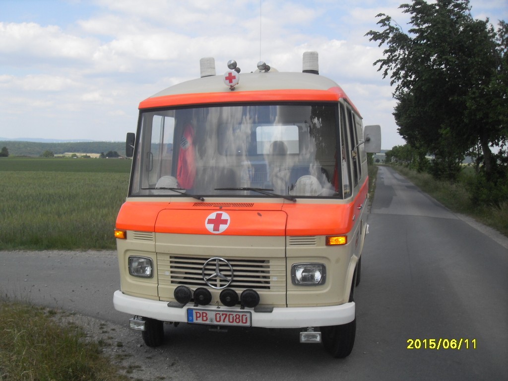 Mercedes Benz 408 RTW