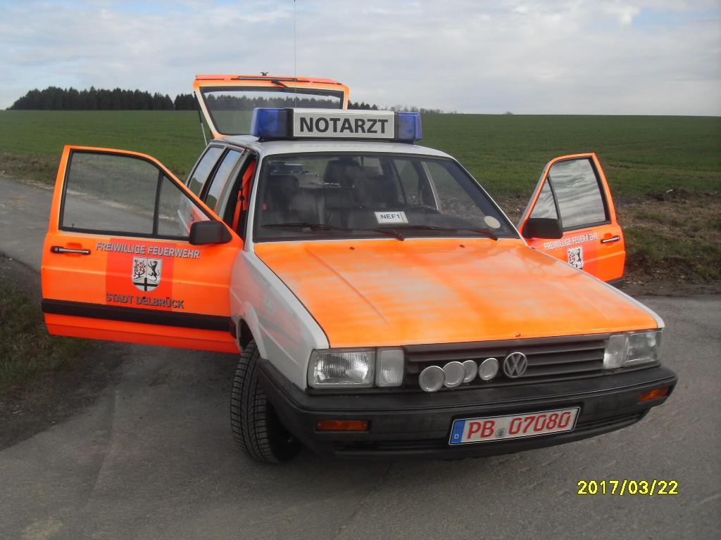 Notarzteinsatzfahrzeug (NEF) der 80er Jahre
