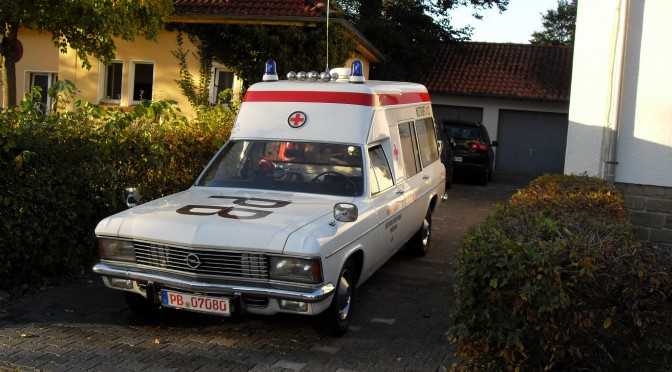 Opel Admiral B, Krankenwagen aus 1976